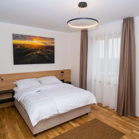 Bed and Breakfast Hisa Pep'S Ivanjkovci Екстер'єр фото